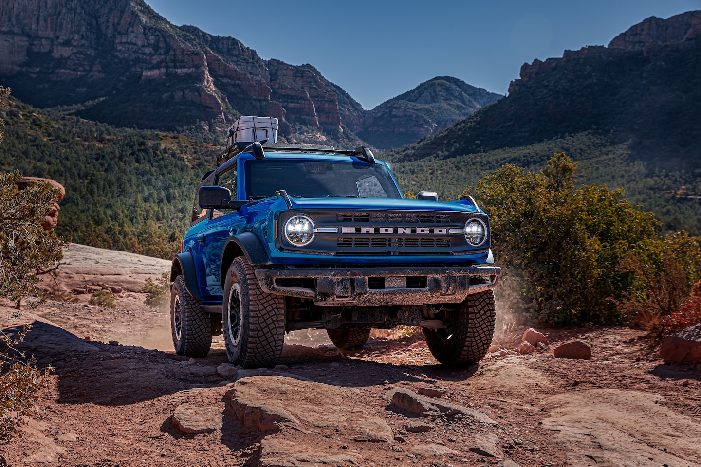 2023-Ford-Bronco-Badlands-2Door-SUV-L01.jpg